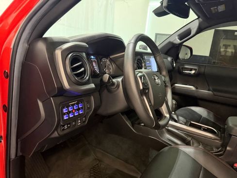 Used 2023 Toyota Tacoma TRD Pro AWD/4WD image 14