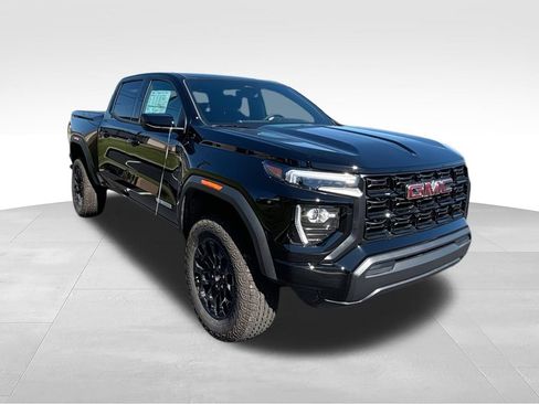 New 2026 GMC Canyon Elevation RWD image 2