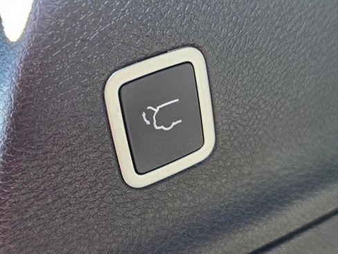 New 2026 Chrysler Pacifica Select image 26