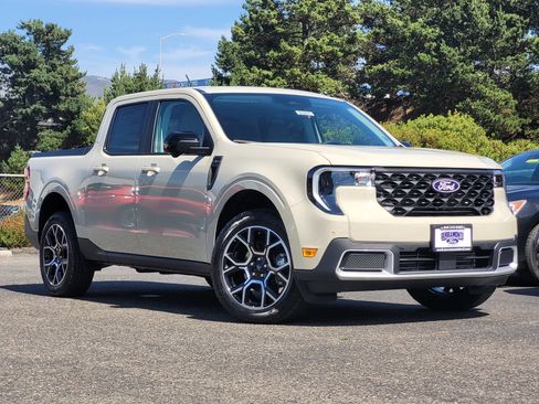 New 2025 Ford Maverick Lariat w/ 4K Tow Package image 2