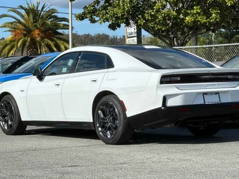 New 2026 Dodge Charger R/T w/ Blacktop Package AWD/4WD image 6