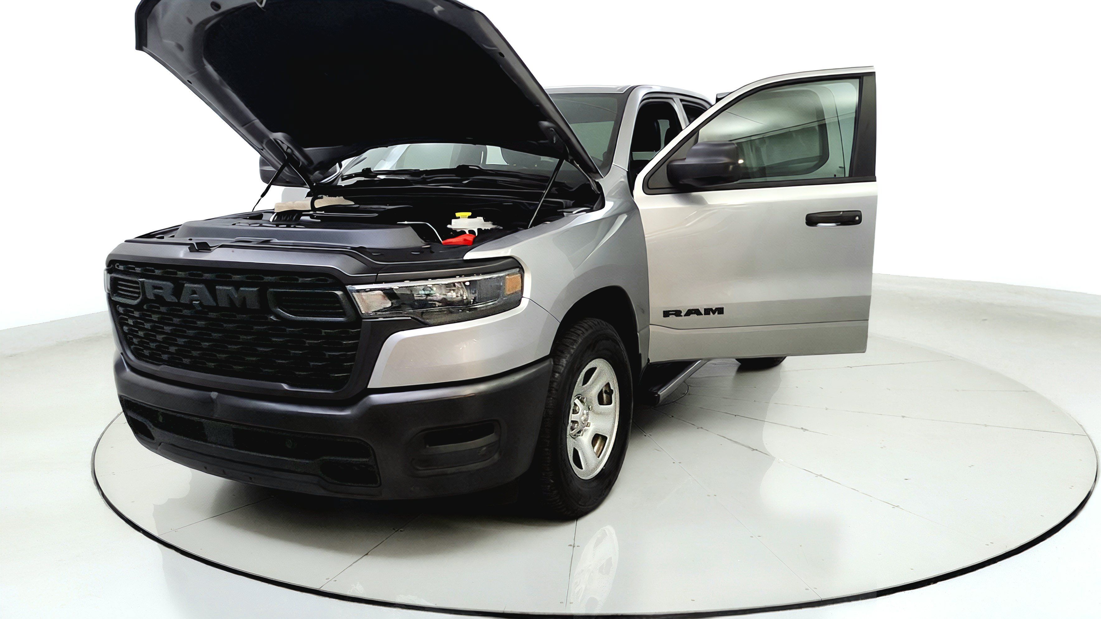 Used 2025 RAM 1500 Tradesman AWD/4WD image 10