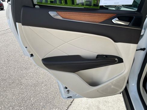 Used 2015 Lincoln MKC AWD w/ Equipment Group 102A Reserve image 13