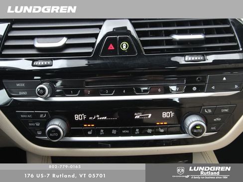 Used 2019 BMW 540i xDrive image 23