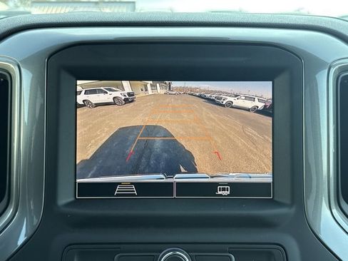 Used 2026 GMC Sierra 1500 Pro w/ Pro Value Package image 7