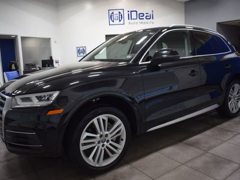 Used 2018 Audi Q5 2.0T Premium Plus w/ Premium Plus Package image 1