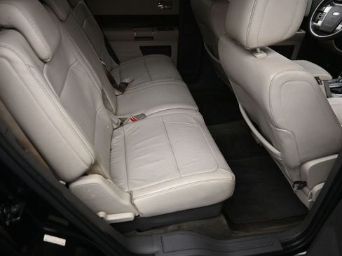 Used 2010 Ford Flex SEL image 8