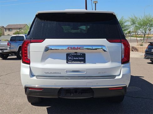 Used 2023 GMC Yukon SLT image 7