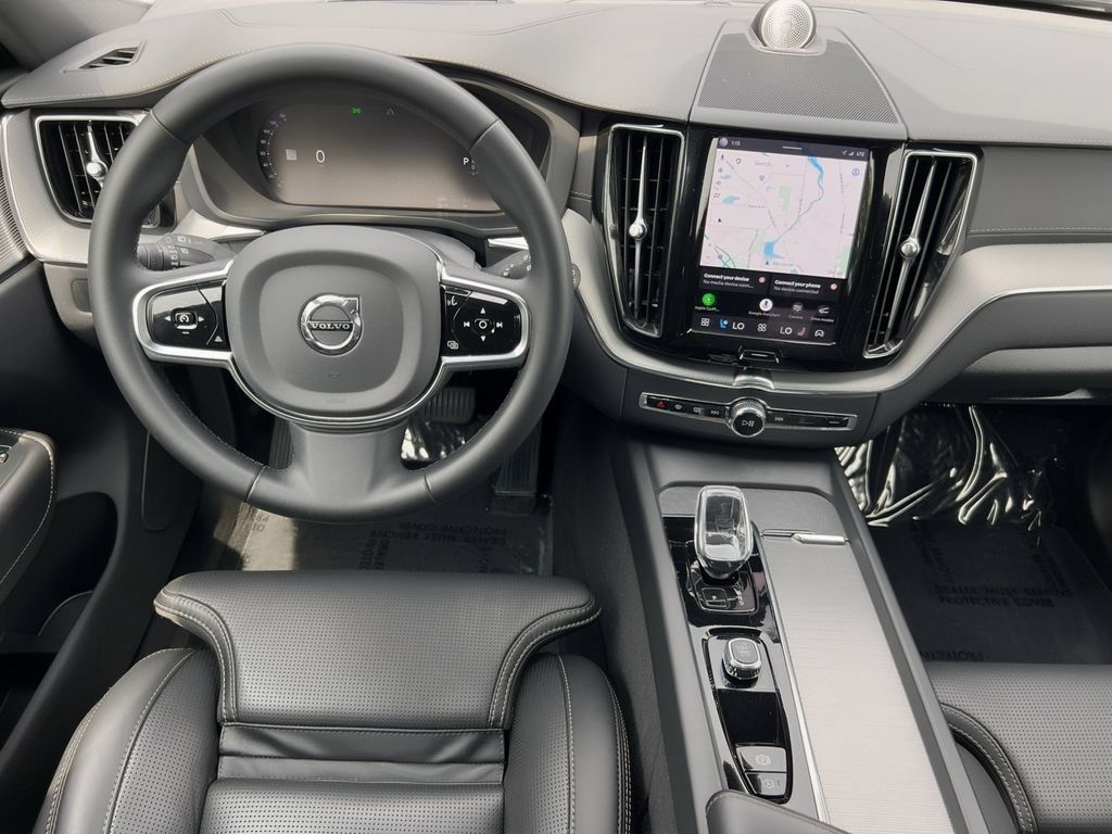 Used 2024 Volvo XC60 T8 Ultimate w/ Protection Package Premier AWD/4WD image 5