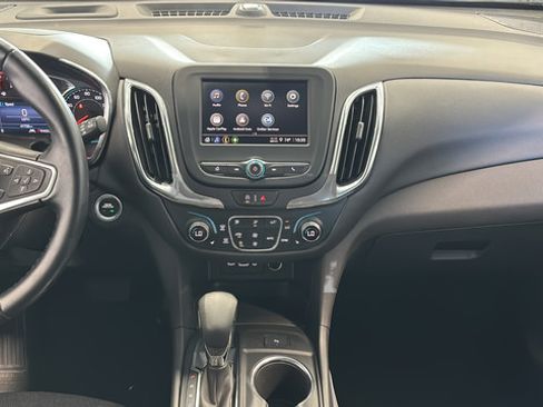 Used 2023 Chevrolet Equinox LT AWD/4WD image 12
