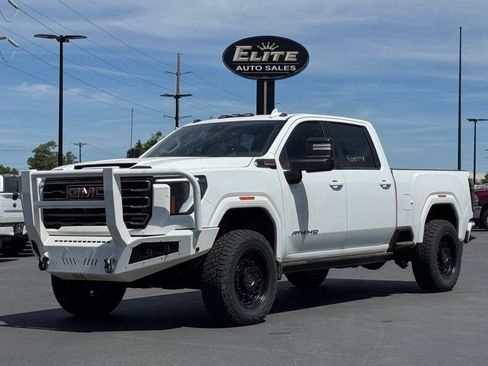 Used 2024 GMC Sierra 2500 AT4 w/ AT4 Premium Plus Package AWD/4WD image 1