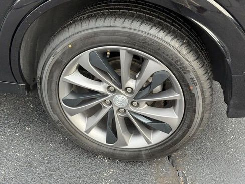 Used 2021 Buick Encore GX Select w/ Sport Touring Package image 8