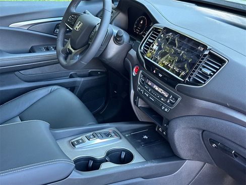 New 2025 Honda Ridgeline RTL image 7