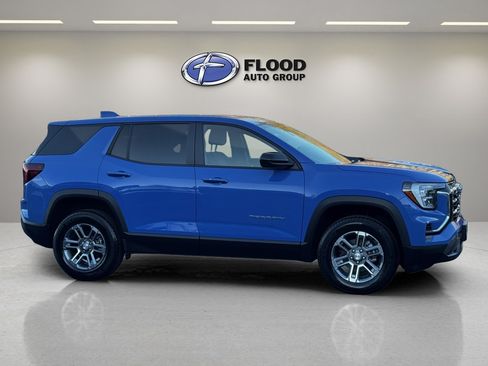 Used 2026 GMC Terrain Elevation image 3