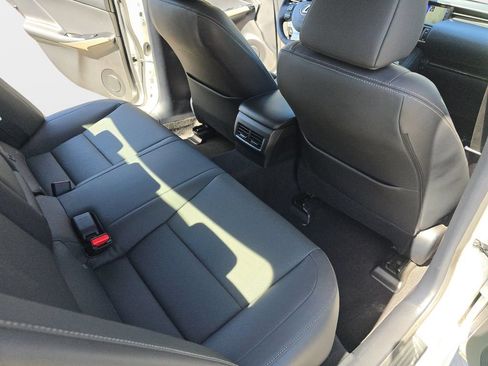 Used 2020 Lexus IS 300 w/ Navigation Package RWD image 13