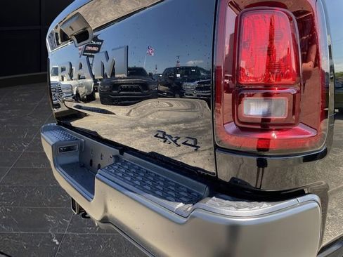 New 2025 RAM 2500 Tradesman image 36