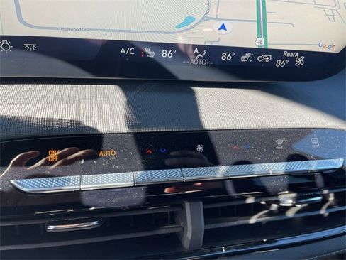 New 2025 Buick Enclave Sport Touring w/ Power Package image 19