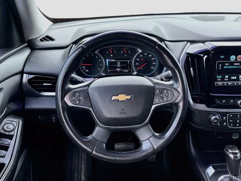 Used 2019 Chevrolet Traverse LT FWD image 10