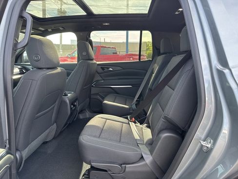 New 2026 Chevrolet Traverse LT w/ Sun and Wheel Package image 16