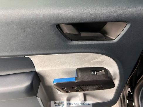 New 2026 Ford Maverick XLT w/ XLT Luxury Package FWD image 27