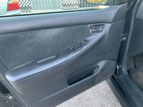 Used 2007 Toyota Corolla S image 18