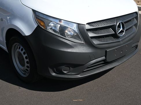 Used 2016 Mercedes-Benz Metris image 25