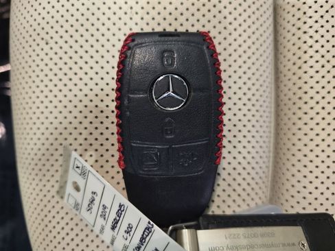 Used 2019 Mercedes-Benz C 300 Cabriolet image 38