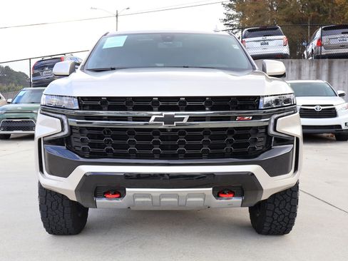Used 2022 Chevrolet Tahoe Z71 w/ Luxury Package image 10