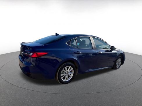 Used 2025 Toyota Camry LE image 15