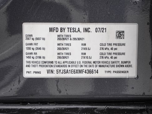 Used 2021 Tesla Model S Plaid image 34