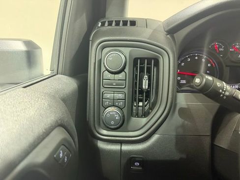 Certified 2025 Chevrolet Silverado 2500 Custom w/ Custom Value Package image 16