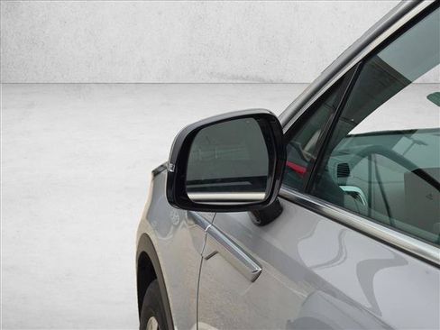 Used 2024 Kia Sorento S w/ Panoramic Sunroof Package AWD/4WD image 14