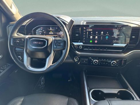 Used 2024 GMC Sierra 2500 SLT w/ SLT Premium Package image 32