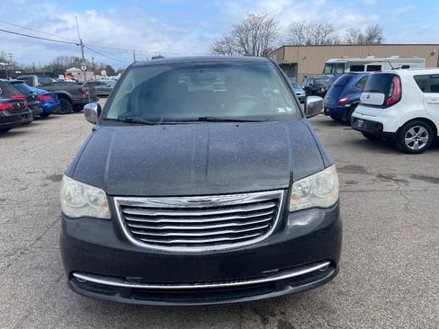Used 2011 Chrysler Town & Country Touring-L w/ Entertainment Group #2 image 2