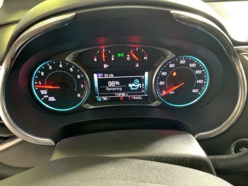 Used 2017 Chevrolet Malibu LT image 25