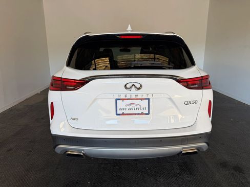 Used 2019 INFINITI QX50 Essential AWD/4WD image 6