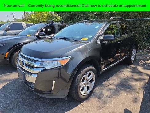 Used 2013 Ford Edge SEL FWD image 2