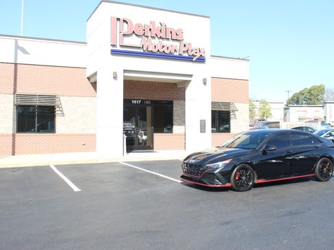 Used 2023 Hyundai Elantra N image 35