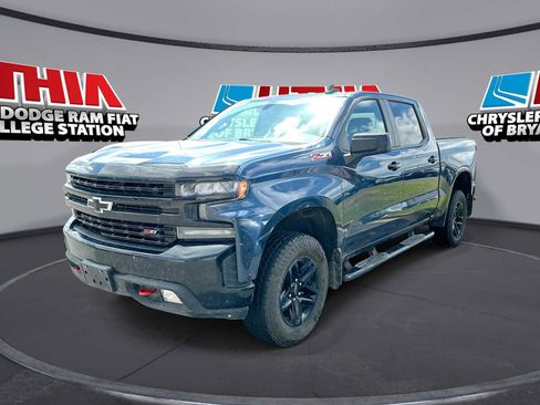 Used 2022 Chevrolet Silverado 1500 LT Trail Boss w/ Bed Protection Package AWD/4WD image 1