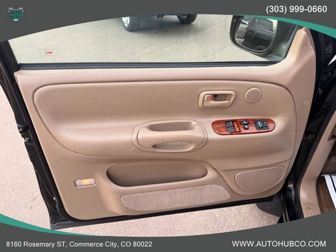 Used 2001 Toyota Tundra Limited image 21
