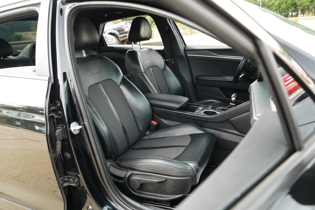 Used 2022 Kia K5 GT-Line FWD image 13