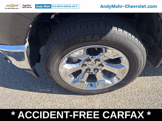 Used 2019 RAM 1500 4x4 Crew Cab image 37