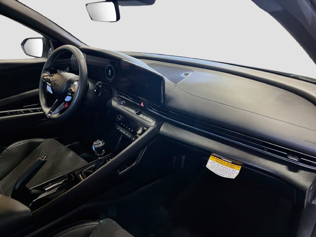 Used 2025 Hyundai Elantra N FWD image 29