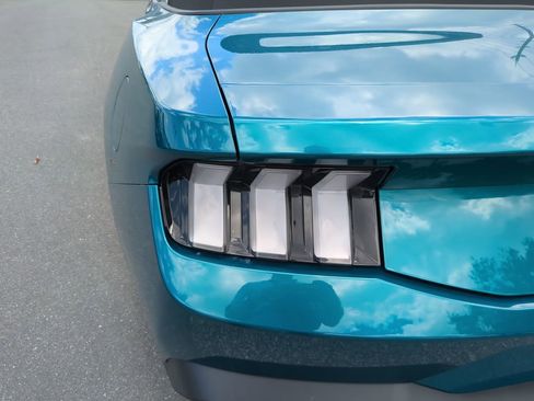 New 2026 Ford Mustang GT Premium w/ GT Performance Package RWD image 12