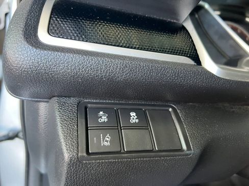 Used 2019 Honda Civic Sport image 18