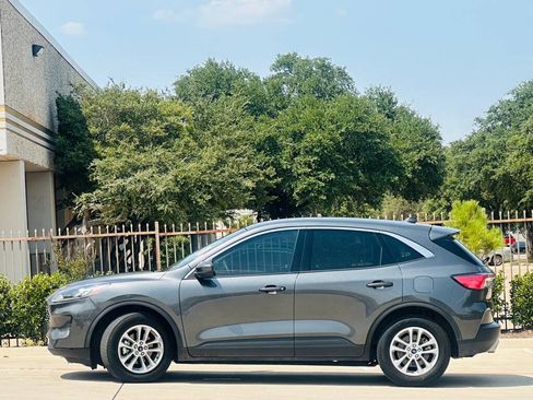 Used 2020 Ford Escape SE FWD image 5