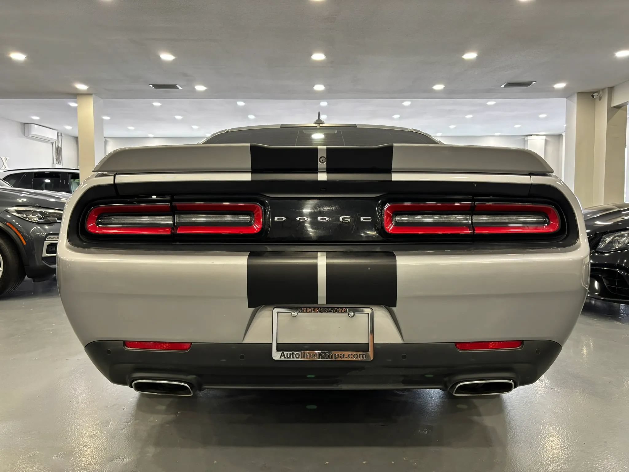 Used 2015 Dodge Challenger SXT Plus RWD image 6