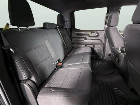 Certified 2022 Chevrolet Silverado 1500 RST image 30