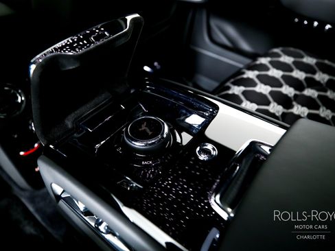 New 2026 Rolls-Royce Cullinan image 22