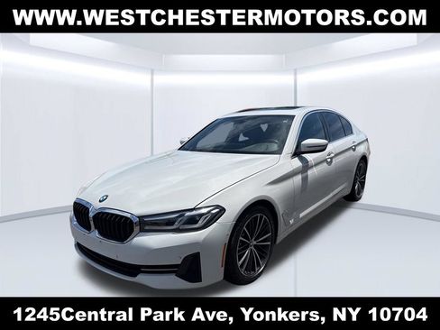 Used 2021 BMW 530i w/ Convenience Package RWD image 1